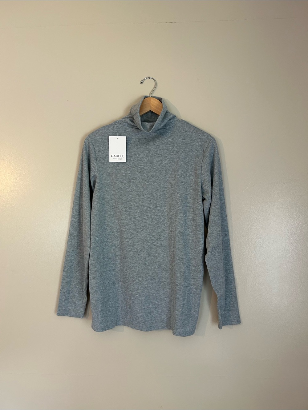 GAGELE Heather Gray Turtleneck Long Sleeve Top